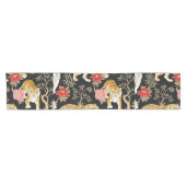 Elegant Black Chinoiserie Tiger and Peony Pattern ショートテーブルランナー (横)