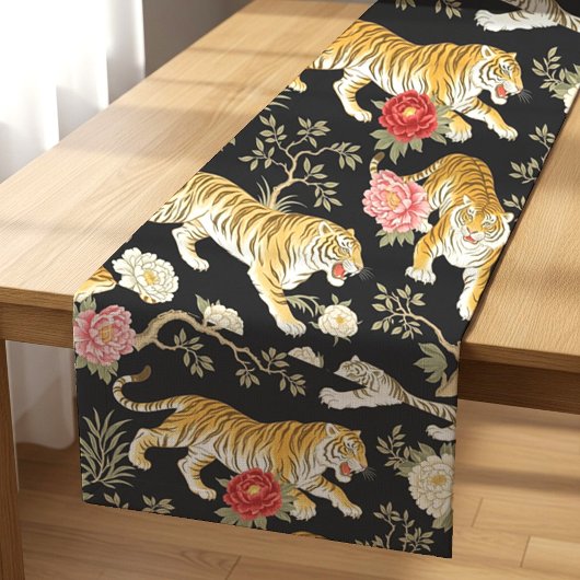 Elegant Black Chinoiserie Tiger and Peony Pattern ショートテーブルランナー