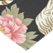 Elegant Black Chinoiserie Tiger and Peony Pattern テーブルクロス (アングル)