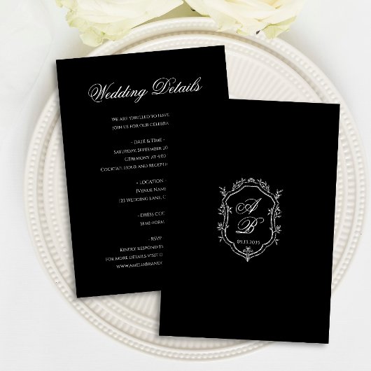 Elegant Black Floral Crest Monogram Script Wedding エンクロージャーカード