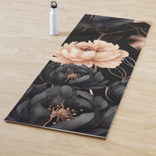 Elegant Black Floral Roses Pattern Gold Leaves ヨガマット (インサイチュ)