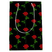 Elegant Black Gift Bag with Hand-Drawn Red Roses ミディアムペーパーバッグ (正面)
