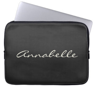 Elegant Black Handwritten Script Name Custom Chic ラップトップスリーブ