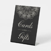 Elegant Black Indian Boho Wedding Gifts & Cards 台座サイン (正面)