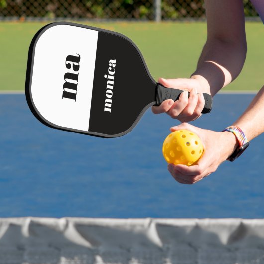 elegant black &white script monogram initial  ピックルボールラケット (インサイチュ)