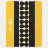 Elegant black & yellowpolka dots monogram name フリースブランケット (正面)