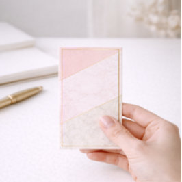 Elegant Blank Loyalty Card – Blush & Gold Design ロイヤリティカード