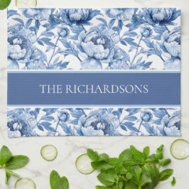 Elegant Blue and White Chinoiserie Floral Pattern キッチンタオル