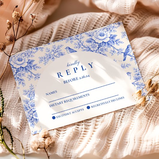 Elegant Blue Floral Graduation Party 出欠カード