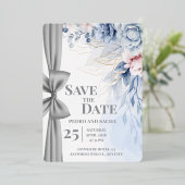 Elegant Blue Floral Save The Date Wedding Invitati 箔招待状 (立ち正面)