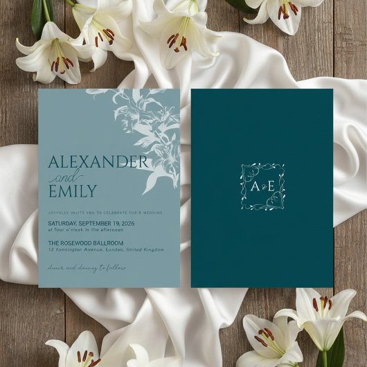Elegant Blue Floral Wedding Invitation 招待状