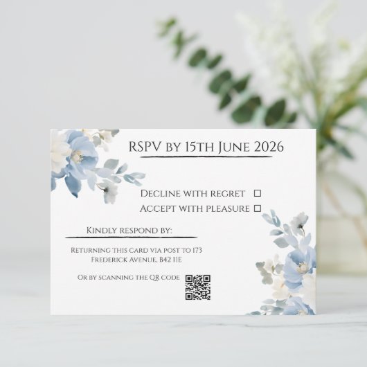Elegant Blue Floral Wedding RSVP Card with QR Code (スタンド正面)