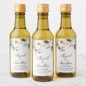 Elegant Blue Floral Winter Wedding Wine Label ワインラベル (ボトル)