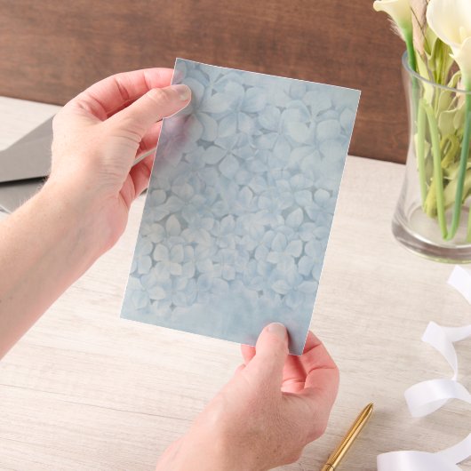 Elegant Blue Hydrangea Vellum Overlay Invitations ベラム紙招待状 (ポータブル)
