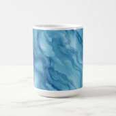 Elegant Blue Marble with Fluid Wave-Like Design コーヒーマグカップ (中央)