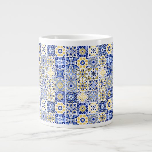 Elegant blue& white Portuguese Azulejo pattern  ジャンボコーヒーマグカップ (正面)