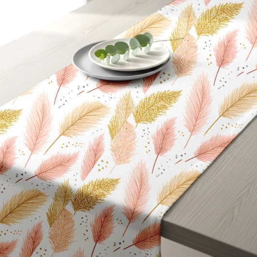 Elegant Blush Pink and Gold Glitter Pampas Grass ショートテーブルランナー