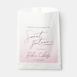 Elegant Blush Pink Ombre Script Sweet Sixteen  フェイバーバッグ