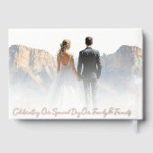 Elegant Boho Botanical Custom Monogram Wedding ゲストブック (裏面)