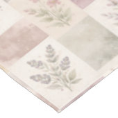 Elegant Boho Purple Quilt Floral Patchwork Pattern テーブルクロス (アングル)