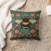 Elegant boho retro bumblebee spring florals  クッション (ブランケット)