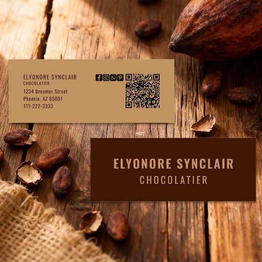 Elegant Brown Chocolatier Social Icon QR Code  スキニー名刺