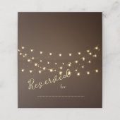 Elegant Brown & Gold String Lights Wedding プレイスカード (外部開封)