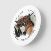 Elegant Brushstroke Overlay Photo | Mr. & Mrs.  ラウンド壁時計 (傾斜)