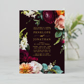 Elegant Burgundy Floral Rehearsal Dinner Gold 箔招待状 (立ち正面)