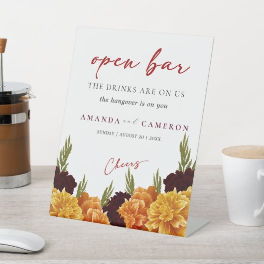 Elegant Burgundy Red  "Marigold" Open Bar Wedding 台座サイン (インサイチュ)