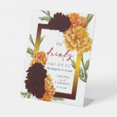 Elegant Burgundy Red "Marigold" Open Bar Wedding 台座サイン (正面)