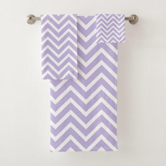 Elegant Chevron Pattern on Gray and White バスタオルセット (インサイチュ)