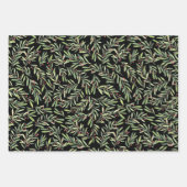 Elegant Christmas Branches and Berries ラッピングペーパーシート (正面3)