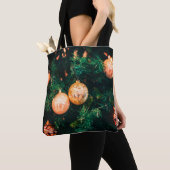 Elegant Christmas Ornaments on Evergreen Tote Bag トートバッグ (クローズアップ)