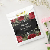 Elegant Christmas Red Flowers Sweet Sixteen フェイバーバッグ (封をした状態)