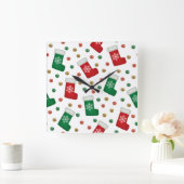Elegant Christmas Wall Clock – Festive Winter Time スクエア壁時計 (ホーム)