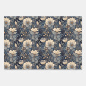 Elegant Christmas Winter Cream And Navy Floral ラッピングペーパーシート (正面)