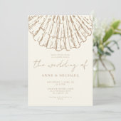 Elegant Coastal Clamshell Champagne Beige Wedding 招待状 (スタンド正面)
