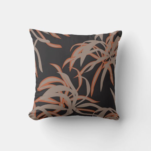 Elegant Copper and Black Tropical Leaf Throw Pillo クッション (正面)