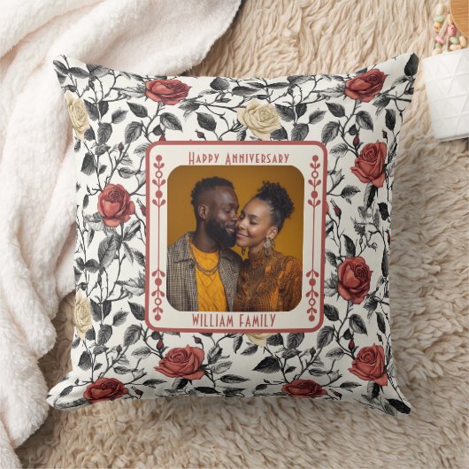 Elegant Couple Throw Pillow  For Couple クッション (ブランケット)