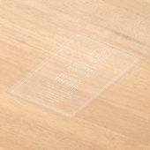 Elegant Crest Monogram Luxury Wedding アクリル招待状 (レイダウン)