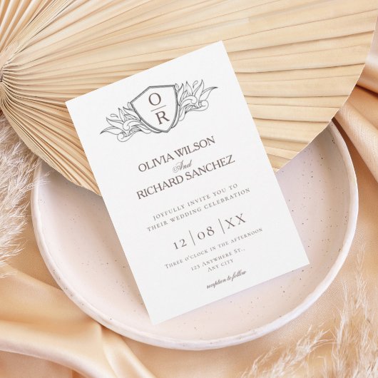 Elegant Crest Monogram Wedding Invitation 招待状