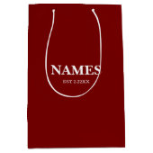 Elegant Dark Red Custom Name Gift Bag ミディアムペーパーバッグ (正面)