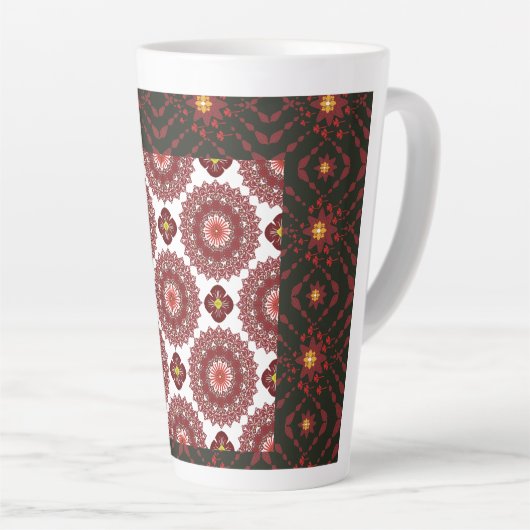 Elegant Dark Red Geometric Pattern Ceramic Mug – A カフェラテマグ (右アングル)