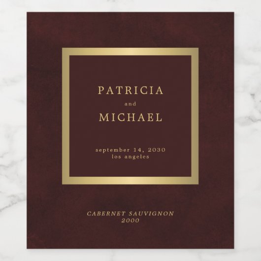Elegant deep burgundy gold wedding personalized ワインラベル (シングルラベル)