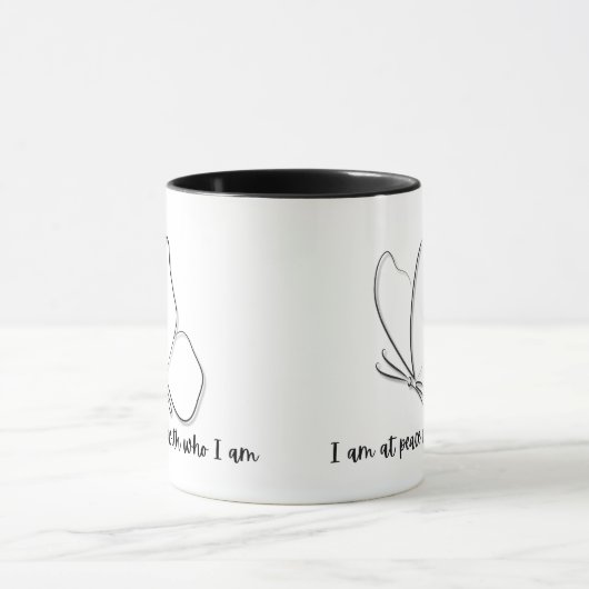 Elegant designed cushion Mug マグカップ (中央)