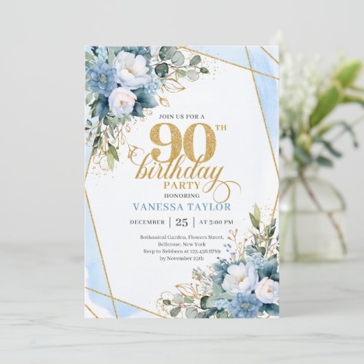 Elegant Dusty Blue 90th Birthday Floral Script  招待状 (スタンド正面)