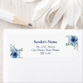 Elegant Dusty Blue Floral Eucalyptus Wedding ラベル (インサイチュ)