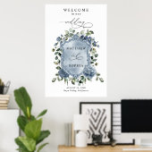 Elegant Dusty Blue Floral Wedding Crest Poster ポスター (ホームオフィス)