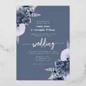 Elegant Dusty Blue Silver Floral Wedding 箔招待状 (正面)